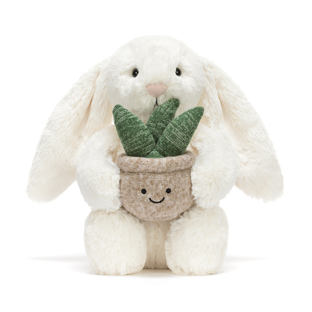 Cream Bunny mit Pflanze